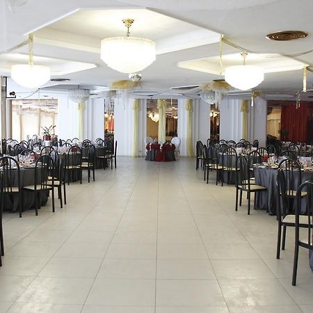 איסולה דלה פמינה Hotel Eufemia מראה חיצוני תמונה